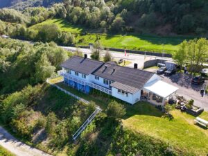 Langenuen Motel & Camping