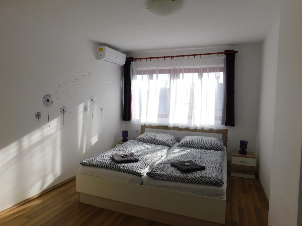 Zöld Zóna Lispe Camping és 8888 Vendégház