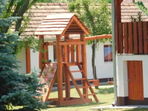 Zöld Zóna Lispe Camping és 8888 Vendégház