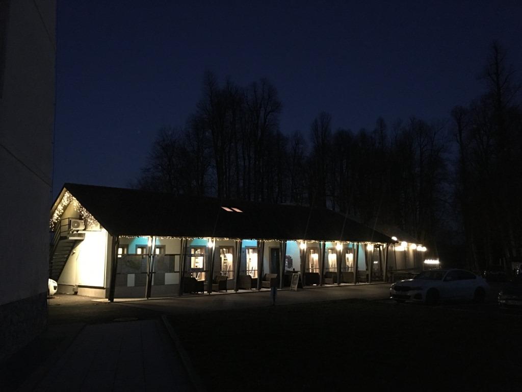 Grajski park Vitez